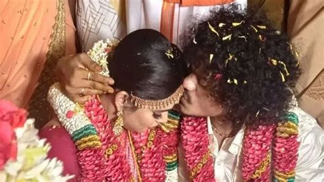 Pugazh Gets Married To Bensia In Simple Temple Wedding; SEE。